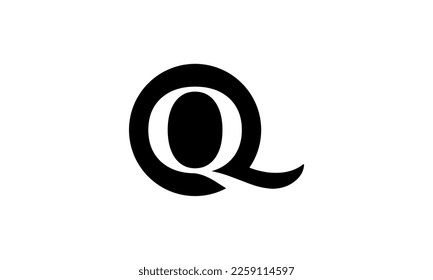 Logo Q circle negative space