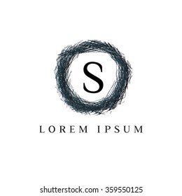 Logo template representing wreath and the letter S