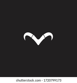 logo v horn / horn vector