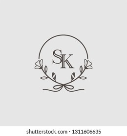 logos vector in elegant and minimal style and feminine logos with flowers , for Wedding ,
for olshop, spa, salon or cake shop