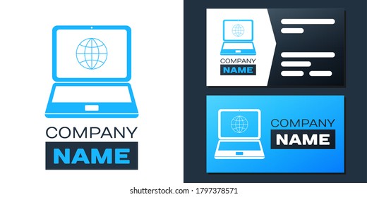 Logotipo Globe on laptop screen icon aislado en fondo blanco. Ordenador portátil con señal de globo. Elemento de plantilla de diseño de logotipo. Vector.