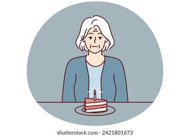 Una mujer mayor solitaria se sienta a la mesa con un trozo de pastel con velas y sufre de la ausencia de parientes y amigos. La infeliz abuela celebra solamente el cumpleaños en necesidad de apoyo. Imagen vectorial plana