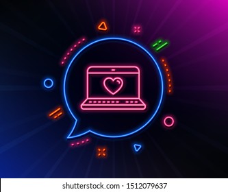 Love dating line icon. Neon laser lights. Heart in Notebook sign. Valentines day symbol. Glow laser speech bubble. Neon lights chat bubble. Banner badge with web love icon. Vector