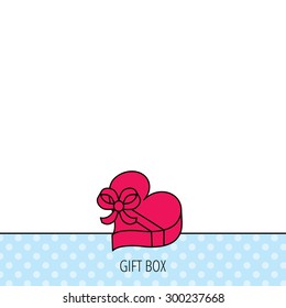 Love gift box icon. Heart with bow sign. Circles seamless pattern. Background with red icon. Vector