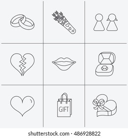 Love heart, kiss and wedding rings icons.