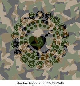 love icon inside camo texture