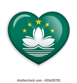 Love Macau. Flag Heart Glossy Button