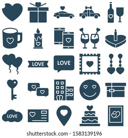 
Love and Romance Vector Icons set which can easily modify or edit
