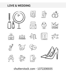 Love and Wedding hand drawn Icon set style, isolated on white background. - Vector