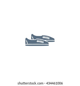 low sneakers