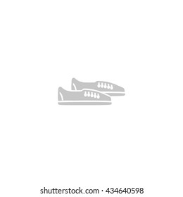 low sneakers