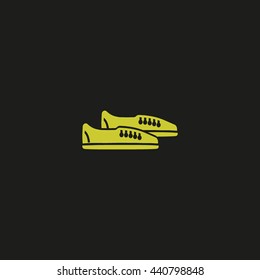 low sneakers