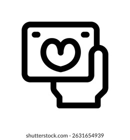 loyalty card line icon. Clean and minimalist vector icon for websites, mobile apps, presentations, and logos. Fully scalable and customizable for any project.