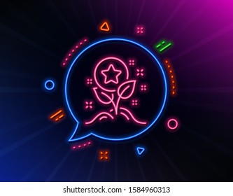 Loyalty points line icon. Neon laser lights. Bonus grows. Discount program symbol. Glow laser speech bubble. Neon lights chat bubble. Banner badge with loyalty points icon. Vector