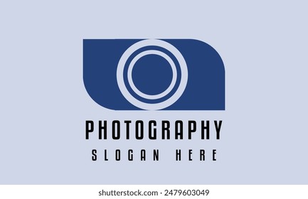 Luminous Lens Logo Design: Fangen Sie Momente ein, beleuchten Sie Erinnerungen