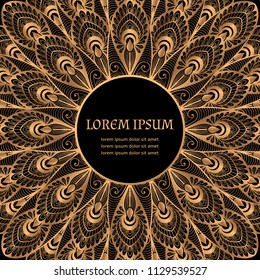 Luxuriöser Hintergrund, Vektorgrafik. Gold schwarze Pfauenfedern königlichen Musterkörper. Indisches Design für Beauty Spa Salon Flyer, Hochzeitsfeier Einladung, Neujahr Gruß, Weihnachtskarten Vorlage.