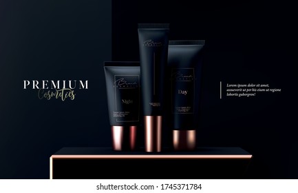 Los tubos cosméticos de lujo combinan la crema para el cuidado de la piel. Máscara facial, afiche de productos cosméticos de belleza, banner o encabezado de página web. Modelo de paquete de cosméticos de color negro y oro. Comercial de diseño de oro de tubo.