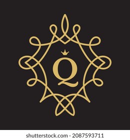 Luxury crest linear logo with letter Q. Emblem for family or different business as a boutique, beauty salon, hotel. Vector illustration.