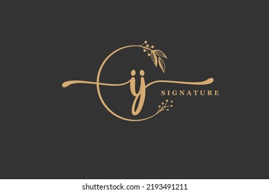 luxury gold signature initial I I logo design isolated leaf and flower