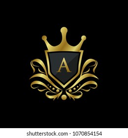 Luxury King W Letter Logo Stock Vector (Royalty Free) 1070847059