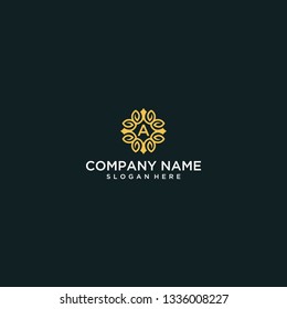 Luxury Letter Flower Logo Stock Vector (Royalty Free) 1336008227 ...