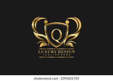 Leyenda de lujo Modelo de logotipo de oro Q con adorno de flores de hoja. monograma de emblema vintage. Q flourish logo. Adecuado para señas de negocios, identidad corporativa, regalías, boutiques, hoteles, etc.