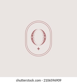 Luxury linear vector logo in a minimalistic style. Geometric logo with the letter O and stars. Template for esotericism, astrology, beauty industry, salon, jewelry.