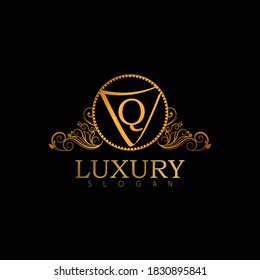 Luxury Logo Design Template For Letter Q. Logo Design For Restaurant, Royalty, Boutique, Cafe, Hotel, Heraldic, Jewelry, Fashion. Golden Calligraphy Badge For Letter Q.