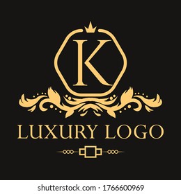 Logo de lujo. Plantilla de diseño de carta inicial de primera calidad para restaurante, hotel, boutique, café, Hotel, Heraldic, Joyería, Moda y otros negocios
