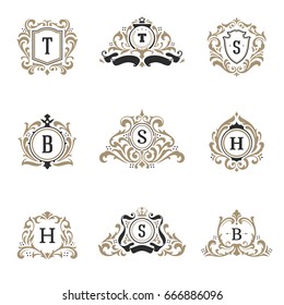 Luxo monogramas logos modelos de objetos vetoriais definidos para logotipo ou emblema Design. Moda vintage real molduras ilustração, bom para boutique de moda, álcool ou marca de hotel.