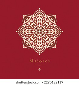 Patrón de lujo en un fondo rojo. Plantilla de mandala vectorial. Elementos de diseño dorados. Motivos tradicionales turcos e indios. Ideal para tejidos y textiles, papel pintado, embalaje o cualquier idea deseada.