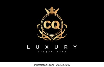 Luxus-Premium-Briefe CQ kreatives königliches Logo mit Krone	