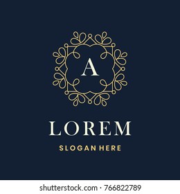 Luxury template vector logo illustration vintage emblem isolated modern style retro