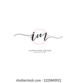 I M IM Initial letter handwriting and  signature logo.