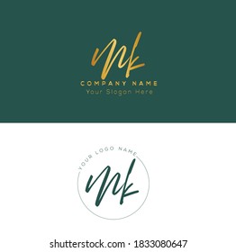 M K MK Escritura a mano inicial y logotipo de la firma. Logo inicial del vector de belleza .Moda, boutique, floral y botánica