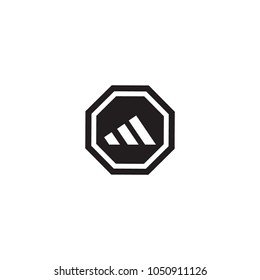 m letter icon vector