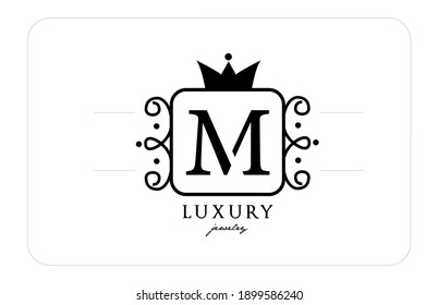 M einfaches Monogramm-Buchstabenlogo in Schwarz-Weiß. Kreatives Icon-Design mit King-Kronen für Luxusunternehmen und Unternehmen 