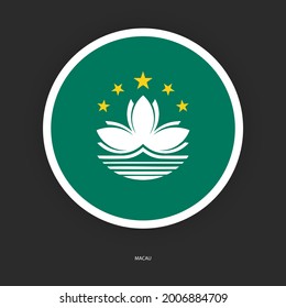 Icono de la bandera de círculo de Macao con borde blanco sobre fondo gris oscuro. Icono del botón Macao aislado en un fondo apenas oscuro.