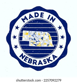 Hecho En Nebraska. Sello de la ronda del estado de los Estados Unidos. Sello de Nebraska con forma de borde. Banda vintage con texto circular y estrellas. Ilustración vectorial.