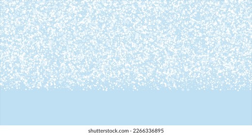 El fondo de navidad de la nieve cae mágicamente. Sutiles copos de nieve volando y estrellas en el fondo azul claro del invierno. Escenario de vacaciones de nieve en caída mágica.   Ilustración vectorial amplia.