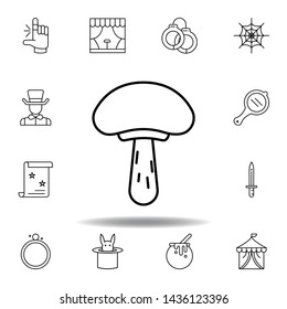 magic food mushroom outline icon. elements of magic illustration line icon. signs, symbols can be used for web, logo, mobile app, UI, UX