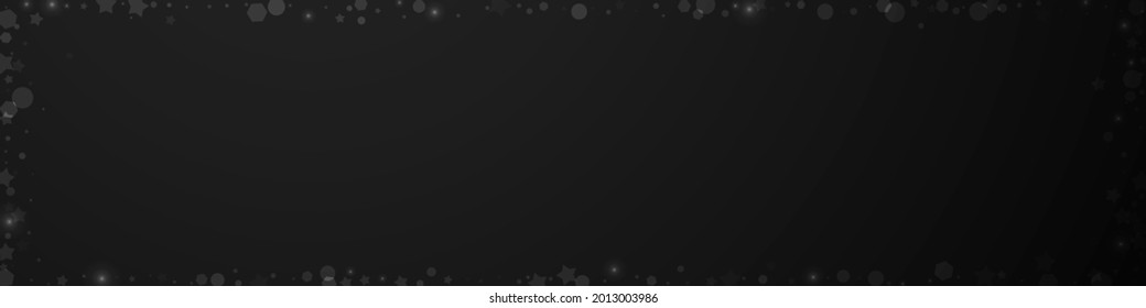 Las estrellas mágicas brillan por su ausencia. Sutiles copos de nieve volando y estrellas de fondo negro. Brillante plantilla de overlay de copos de nieve de plata de invierno. Audaz ilustración panorámica.