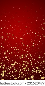 Superposición vectorial de las estrellas mágicas.  Estrellas de oro dispersas al azar, cayendo, flotando.  Una plantilla de superposición infantil de ensueño caótico. Un cuento de hadas vectorial sobre fondo rojo.