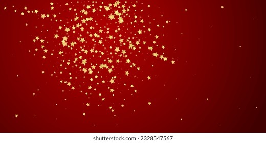 Magische Sterne, Vektorüberlagerung.  Goldsterne zerstreut nach dem Zufallsprinzip, fallend, schwebend.  Chaotische Träume kindliche Overlay-Vorlage. Wunderbare Sternennacht, Vektorgrafik auf rotem Hintergrund.