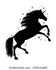 Silueta vectorial de unicornio mágico. Símbolo, obra de arte, tatuaje. Ilustración del vector de caballo dibujado a mano en estilo de caricatura dibujado a mano.