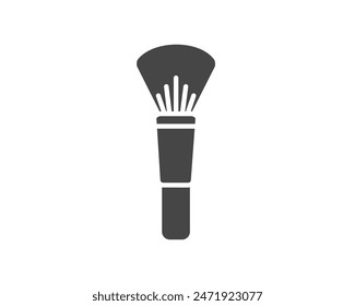 Maquillage et cosmétiques.  Image vectorielle graphique icônes noires de brosses de beauté pour le visage, la poudre, le brouillard, l'ombre.