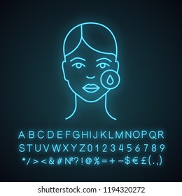Makeup removal neon light icon. Skin moisturizing. Skincare. Neurotoxin injection preparation. Cosmetic procedure. Using hyaluronic acid. Glowing alphabet, numbers. Vector isolated illustration
