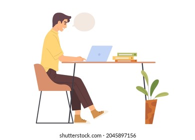 Hombre sentado y usando una laptop en la mesa con una pequeña burbuja de voz en blanco. concepto de trabajo desde casa, lugar de trabajo, oficina moderna, videoconferencia, reunión en línea. Carácter de ilustración vectorial plano.