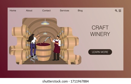 Der männliche Weinbauer kontrolliert den Wein während des Gärungsprozesses und die weiblichen Winzer mischen und schütteln den Traubenschnitzel in großen Holzfässern im Keller mit Eichenfässern. Website-Design-Konzept, Anlandeseite der Weinkellerei