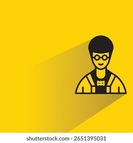 Hombre avatar con sombra sobre fondo amarillo